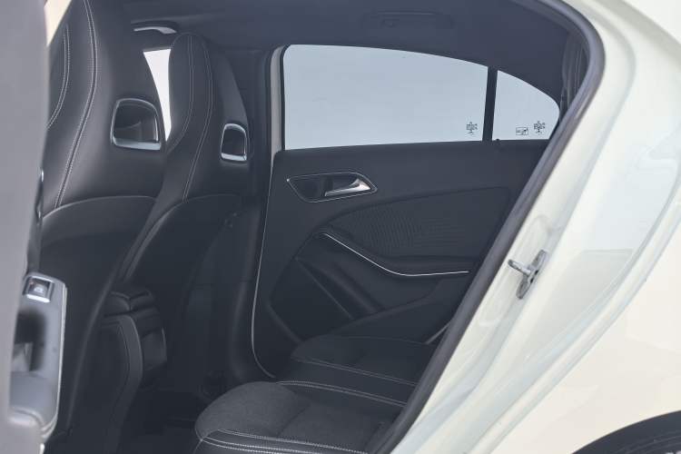 Used Mercedes-Benz A-Class 2013 A 180 Fashion Model Interior 6