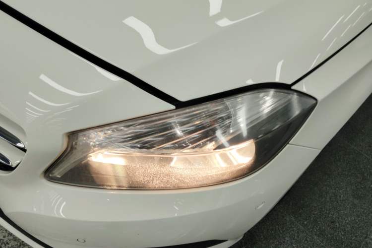 Used Mercedes-Benz A-Class 2013 A 180 Fashion Model Left Front Headlight