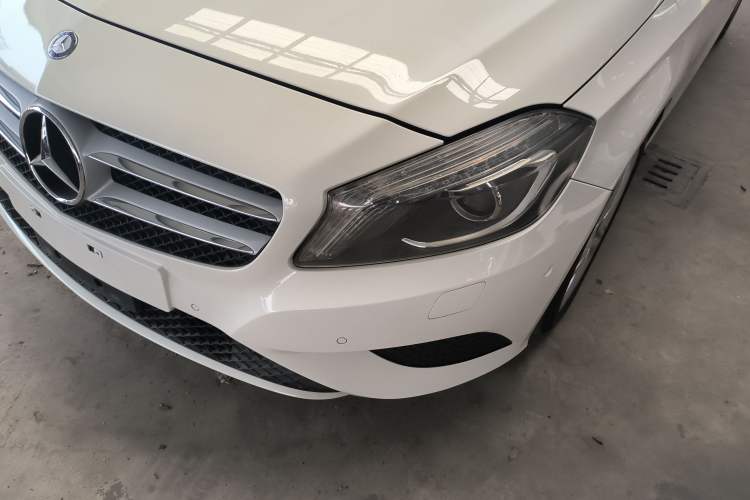 Used Mercedes-Benz A-Class 2013 A 200 Urban Edition Left Front Headlight