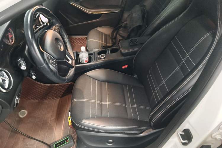 Used Mercedes-Benz A-Class 2013 A 200 Urban Edition Left Front Seat