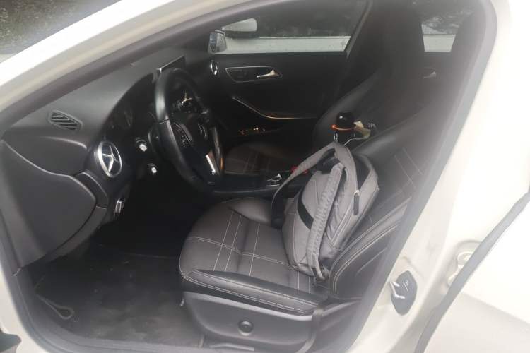 Used Mercedes-Benz A-Class 2013 A 200 Urban Edition Left Front Seat