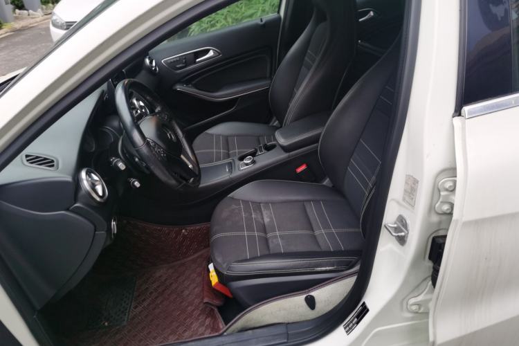 Used Mercedes-Benz A-Class 2013 A 200 Urban Edition Left Front Seat