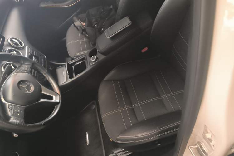 Used Mercedes-Benz A-Class 2013 A 200 Urban Edition Left Front Seat