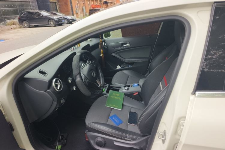 Used Mercedes-Benz A-Class 2013 A 180 Fashion Model Left Front Seat