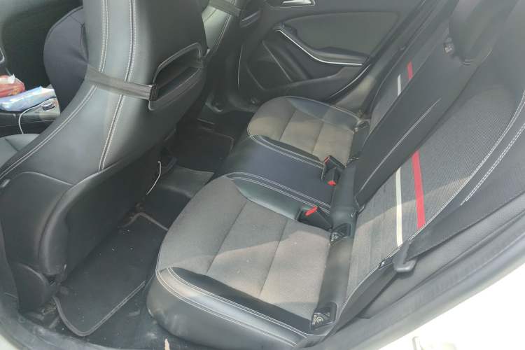Used Mercedes-Benz A-Class 2013 A 180 Fashion Model Left Rear Seat