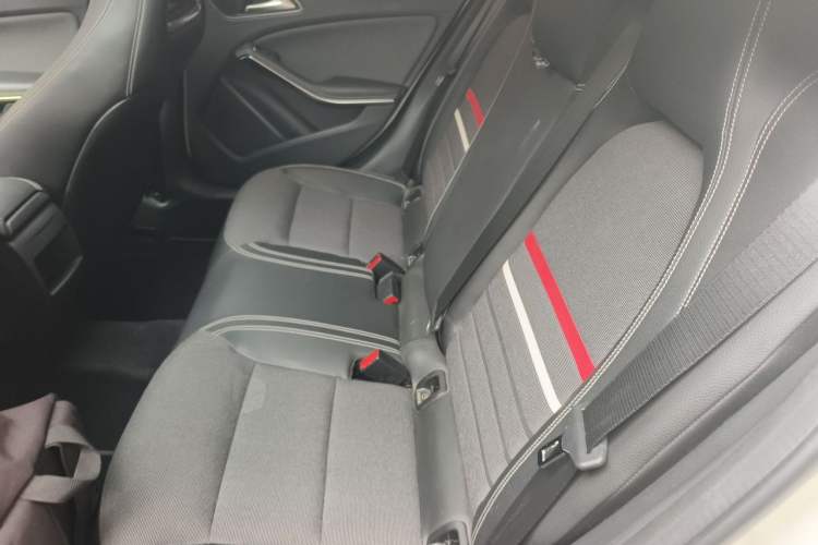 Used Mercedes-Benz A-Class 2013 A 180 Fashion Model Left Rear Seat