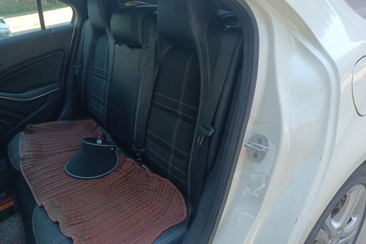 Used Mercedes-Benz A-Class 2013 A 200 Urban Edition Left Rear Seat
