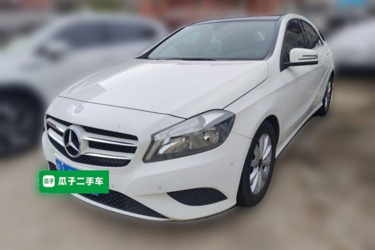 Ojetý Mercedes-Benz A-Class 2013 A 180 Fashion Model Guazi used car, China used car export, Used car for sale, Used  cars, Cheapest cars for sale