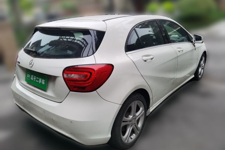 Used Mercedes-Benz A-Class 2013 A 200 Urban Edition Rear Right 45 Deg