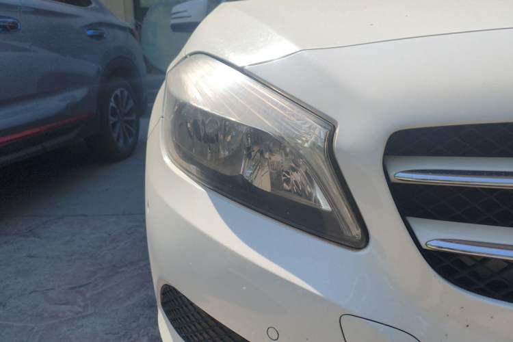 Used Mercedes-Benz A-Class 2013 A 180 Fashion Model Right Front Headlight