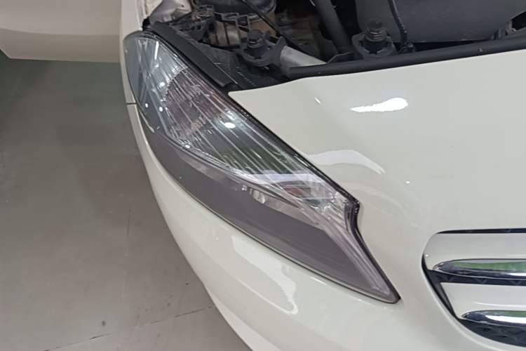 Used Mercedes-Benz A-Class 2013 A 180 Fashion Model Right Front Headlight