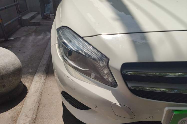 Used Mercedes-Benz A-Class 2013 A 200 Urban Edition Right Front Headlight