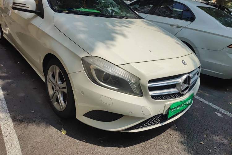 Used Mercedes-Benz A-Class 2013 A 200 Urban Edition Right Front Headlight