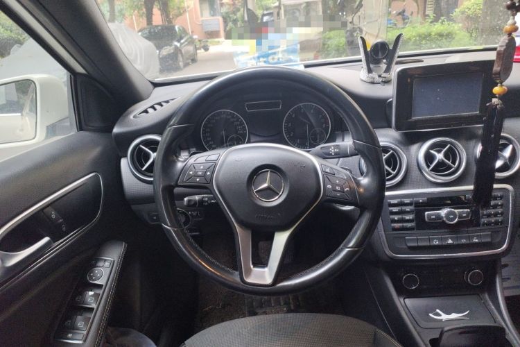 Used Mercedes-Benz A-Class 2013 A 180 Fashion Model Steering Wheel