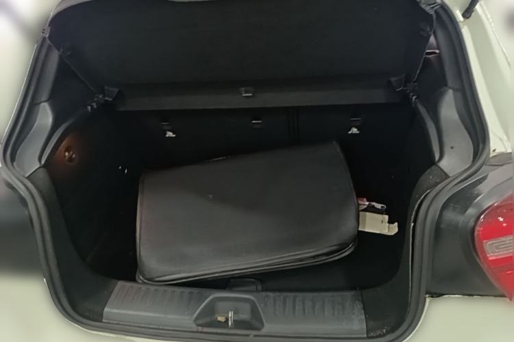 Used Mercedes-Benz A-Class 2013 A 180 Fashion Model Trunk