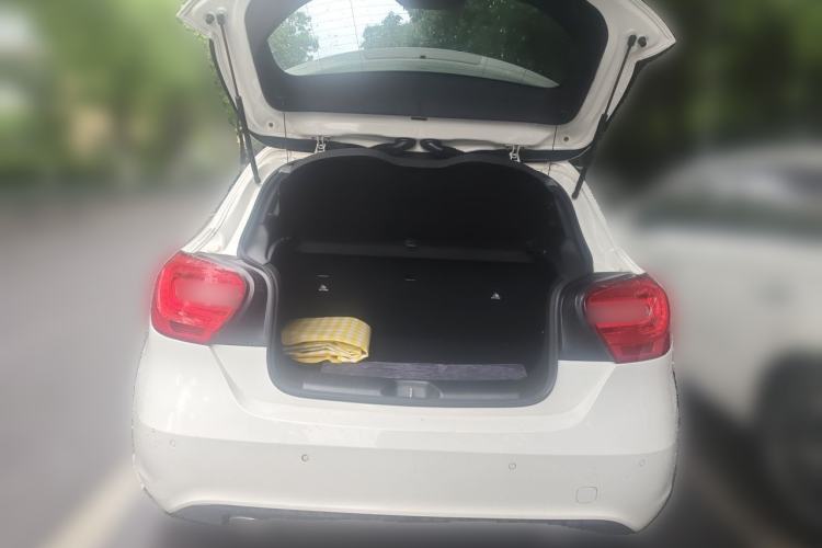Used Mercedes-Benz A-Class 2013 A 200 Urban Edition Trunk