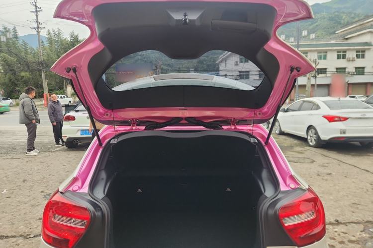 Used Mercedes-Benz A-Class 2013 A 180 Fashion Model Trunk