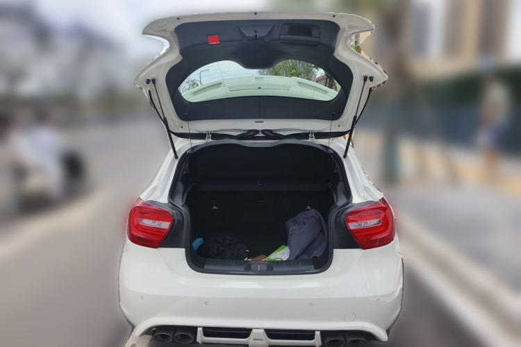 Used Mercedes-Benz A-Class 2013 A 200 Urban Edition Trunk