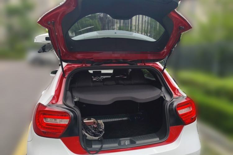 Used Mercedes-Benz A-Class 2013 A 200 Urban Edition Trunk