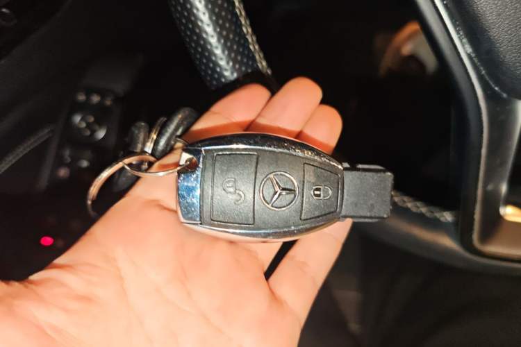 Used Mercedes-Benz A-Class 2013 A 200 Urban Edition Vehicle Key