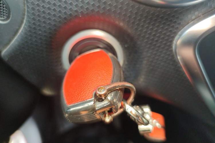 Used Mercedes-Benz A-Class 2013 A 200 Urban Edition Vehicle Key