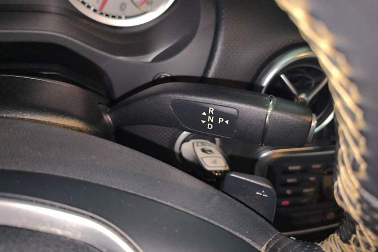 Used Mercedes-Benz A-Class 2015 A 200 Fashion Model Gear Lever