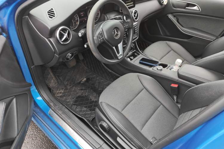 Used Mercedes-Benz A-Class 2015 A 180 Standard Model Driver Seat