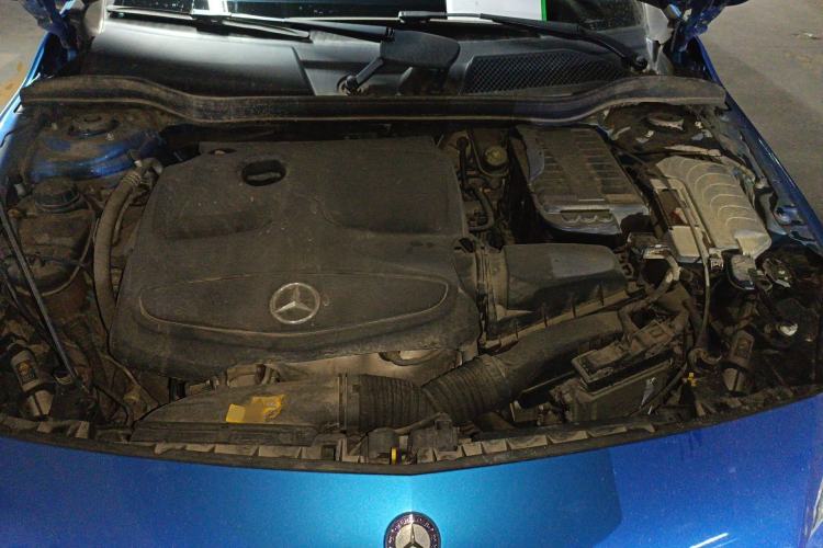 Used Mercedes-Benz A-Class 2015 A 180 Engine Bay