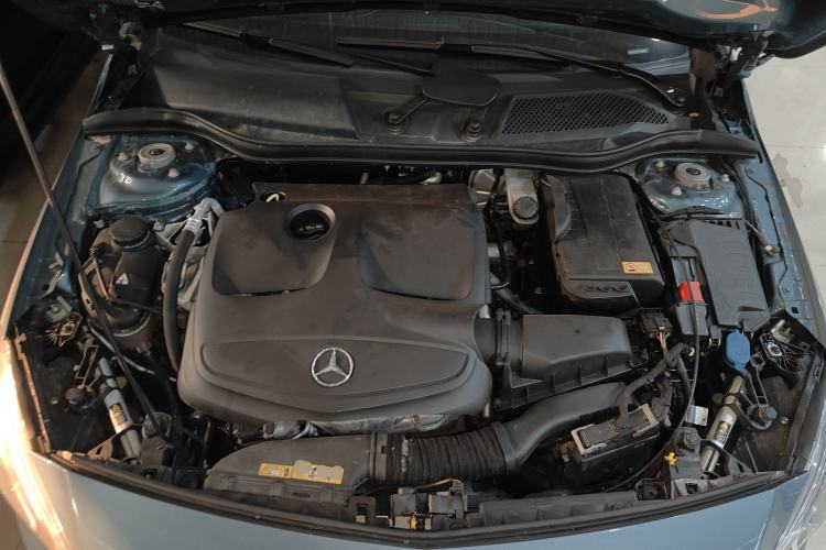 Used Mercedes-Benz A-Class 2015 A 180 Engine Bay