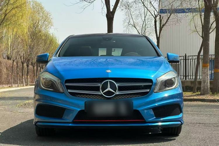 Used Mercedes-Benz A-Class 2015 A 200 Sport Edition Exterior 5