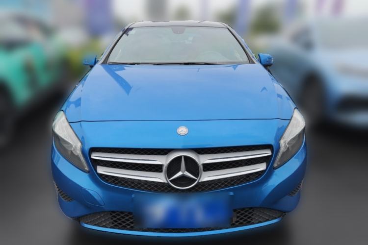 Used Mercedes-Benz A-Class 2015 A 180 Standard Model Front