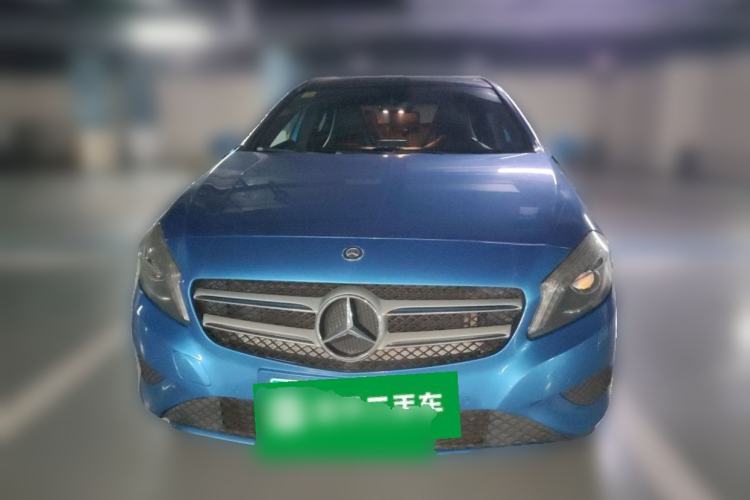 Used Mercedes-Benz A-Class 2015 A 200 Fashion Model Front