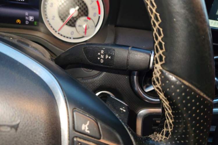 Used Mercedes-Benz A-Class 2015 A 200 Fashion Model Gear Lever
