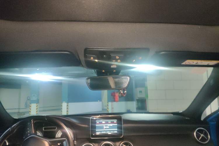 Used Mercedes-Benz A-Class 2015 A 200 Fashion Model Headliner