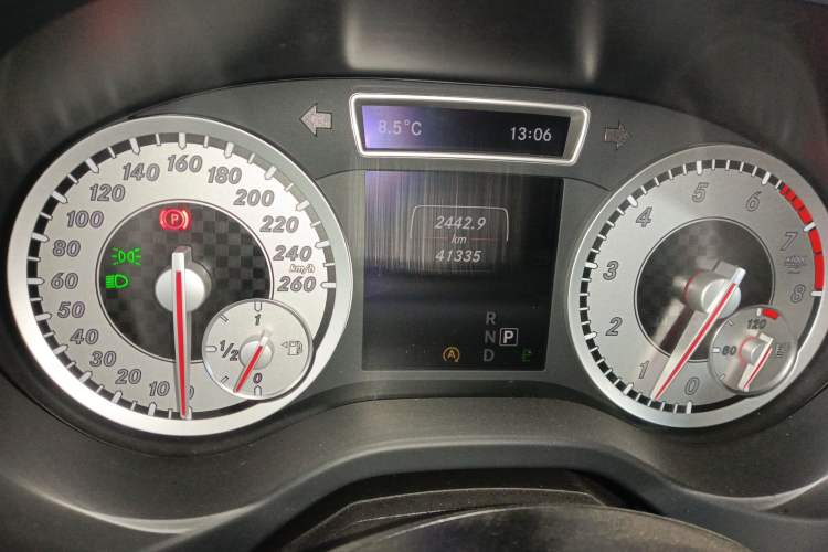 Used Mercedes-Benz A-Class 2015 A 200 Fashion Model Instrument Cluster
