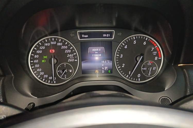 Used Mercedes-Benz A-Class 2015 A 180 Instrument Cluster