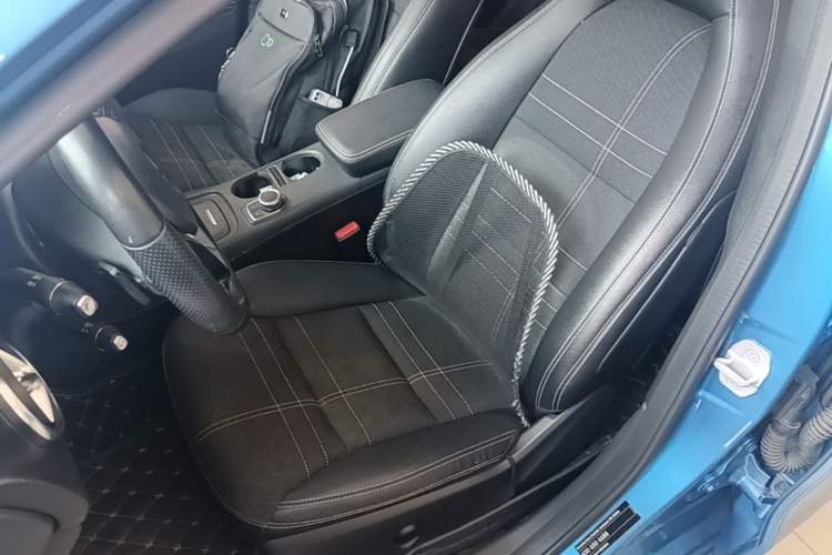 Used Mercedes-Benz A-Class 2015 A 200 Fashion Model Left Front Seat