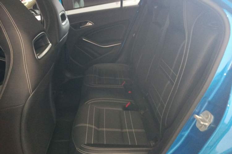 Used Mercedes-Benz A-Class 2015 A 200 Fashion Model Left Rear Seat