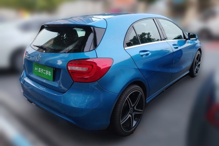 Used Mercedes-Benz A-Class 2015 A 200 Fashion Model Rear Right 45 Deg