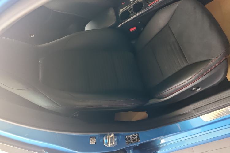 Used Mercedes-Benz A-Class 2015 A 200 Sport Edition Right Front Seat
