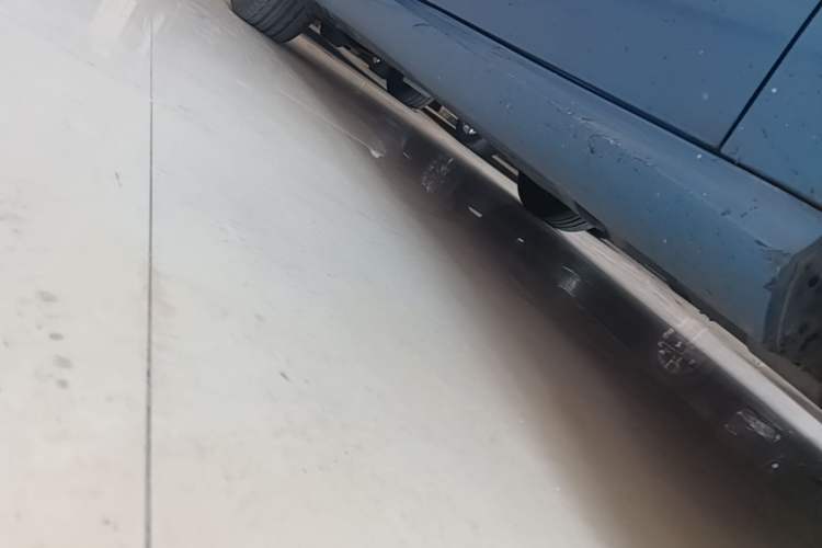 Used Mercedes-Benz A-Class 2015 A 200 Fashion Model Right Side Sill