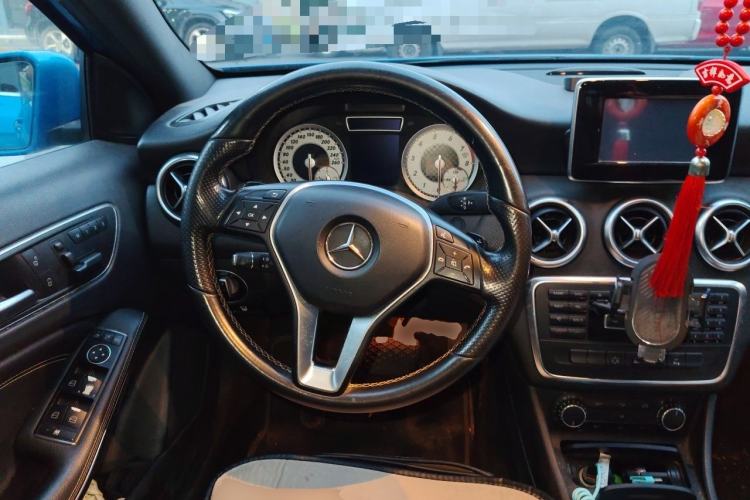 Used Mercedes-Benz A-Class 2015 A 200 Fashion Model Steering Wheel