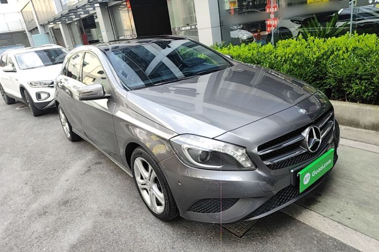 Used Mercedes-Benz A-Class 2015 A 180 Front Right 45 Deg