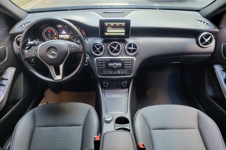 Used Mercedes-Benz A-Class 2015 A 180 Interior 2