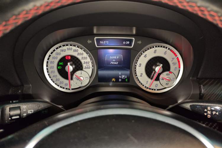 Used Mercedes-Benz A-Class 2015 A 200 Sport Edition Instrument Cluster