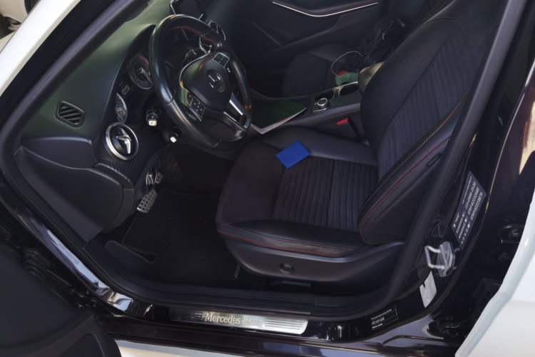 Used Mercedes-Benz A-Class 2015 A 200 Sport Edition Left Front Seat