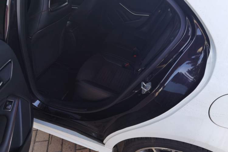 Used Mercedes-Benz A-Class 2015 A 200 Sport Edition Left Rear Seat