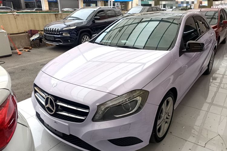 Ojetý Mercedes-Benz A-Class 2015 A 180 Guazi used car, China used car export, Used car for sale, Used  cars, Cheapest cars for sale
