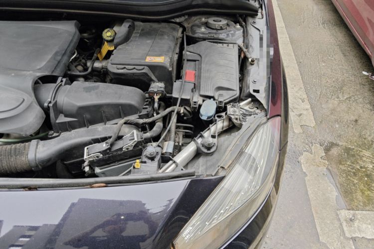 Used Mercedes-Benz A-Class 2015 A 180 Standard Model Engine Bay Left