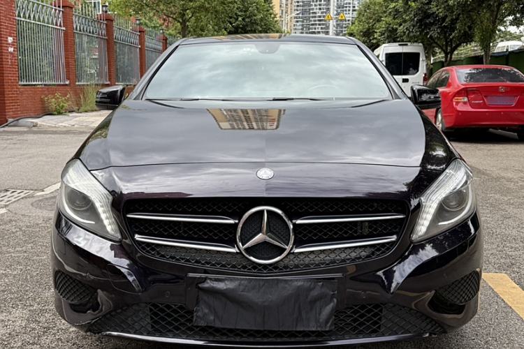 Used Mercedes-Benz A-Class 2015 A 180 Exterior 1